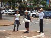 evangelizando na rua